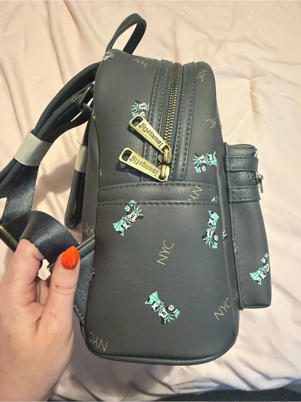 NYC loungefly backpack nwt